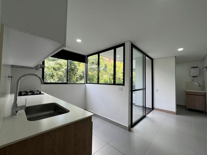 Apartamento en venta en El Trianon, Envigado · foto 4 de 16