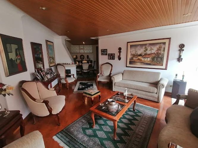 Apartamento en venta en Santa Barbara, Bogotá · foto 2 de 24