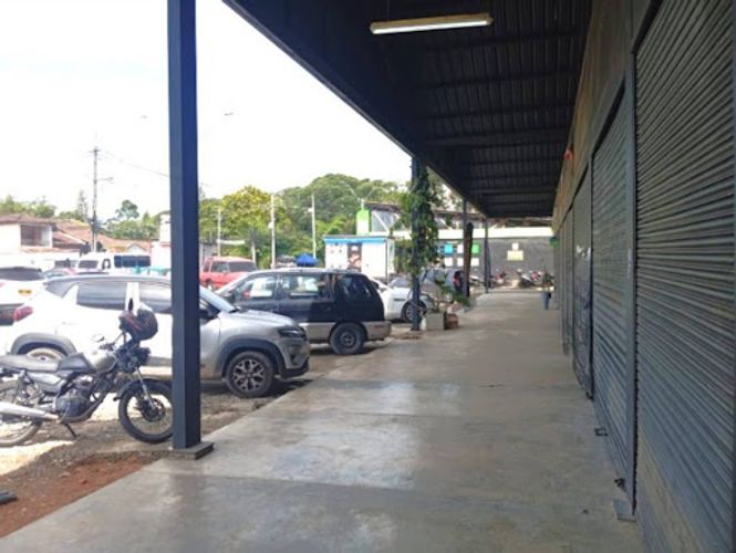 Local en arriendo en Llano Grande, Rionegro, 21 m² · foto 2 de 13