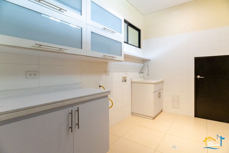 Casa de 5 alcobas en venta en Hatogrande, Sopó, 368 m² · foto 10 de 24