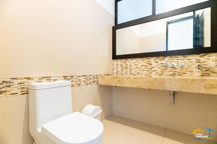 Casa de 5 alcobas en venta en Hatogrande, Sopó, 368 m² · foto 7 de 24