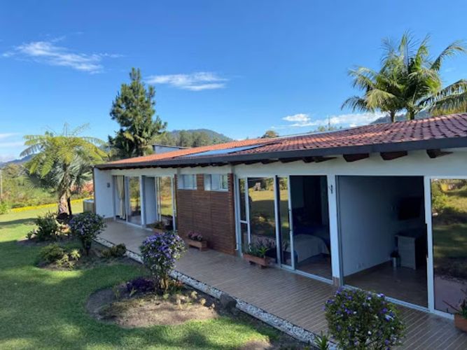 Casa de 4 alcobas en arriendo en El Higueron, Rionegro, 400 m² · foto 5 de 24