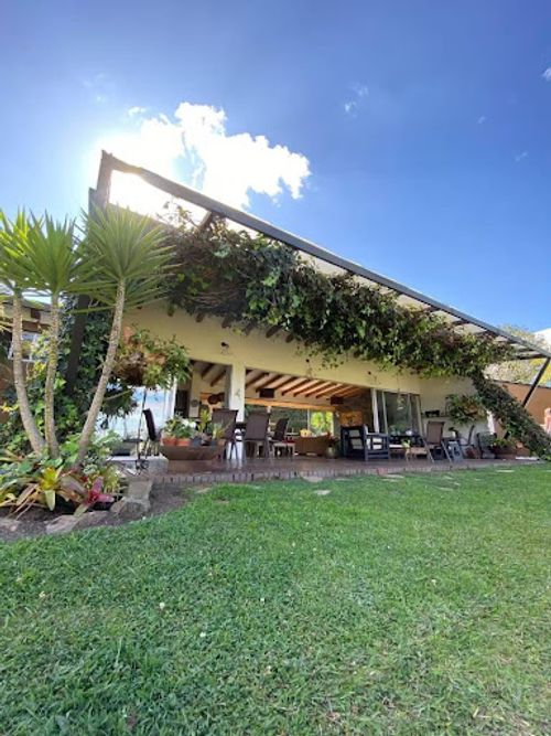Casa de 4 alcobas en arriendo en El Higueron, Rionegro, 400 m² · foto 6 de 24
