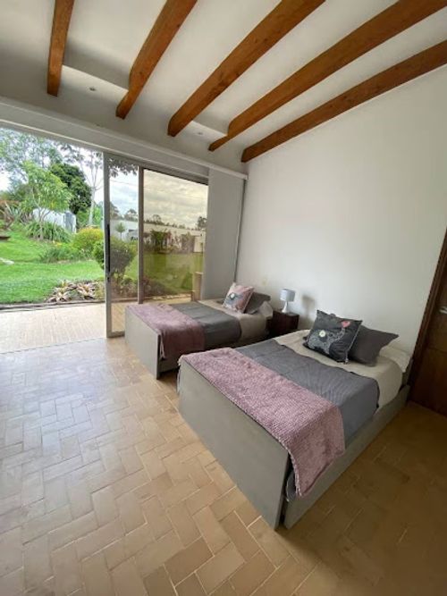 Casa de 4 alcobas en arriendo en El Higueron, Rionegro, 400 m² · foto 22 de 24