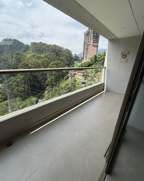 Apartamento de 3 alcobas en venta en Pan De Azucar, Envigado, 80 m² · foto 10 de 15