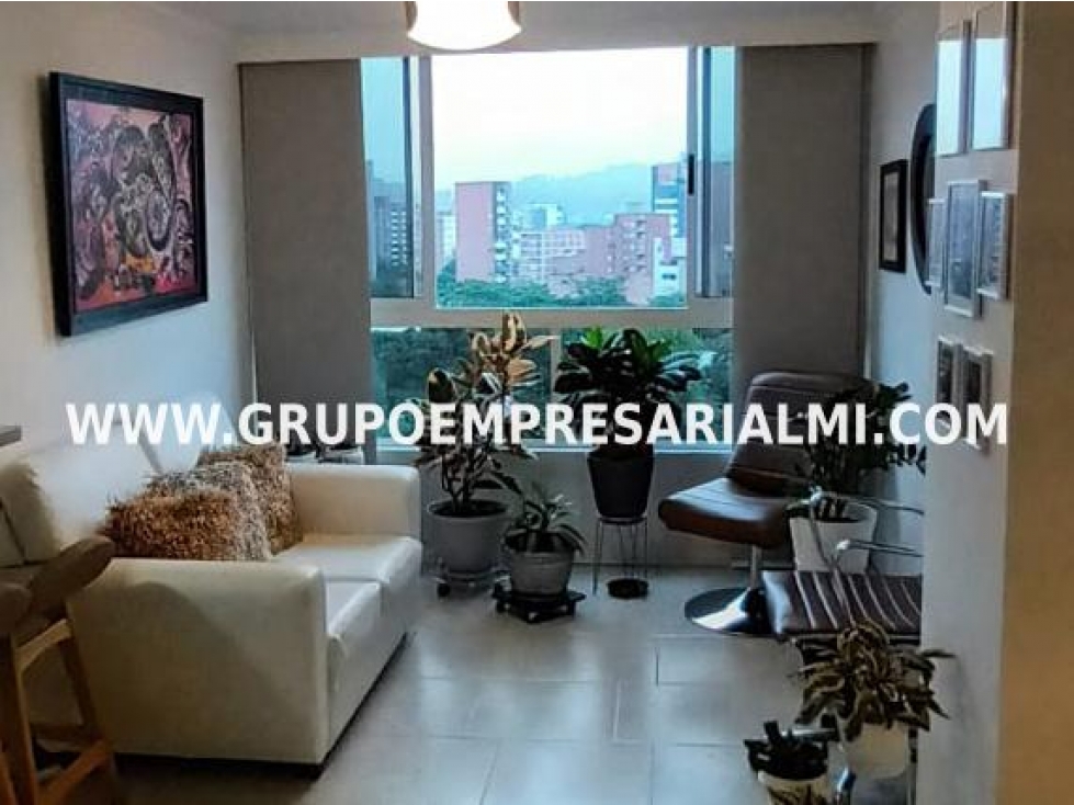 Apartment for sale in Calasanz, Medellín 3