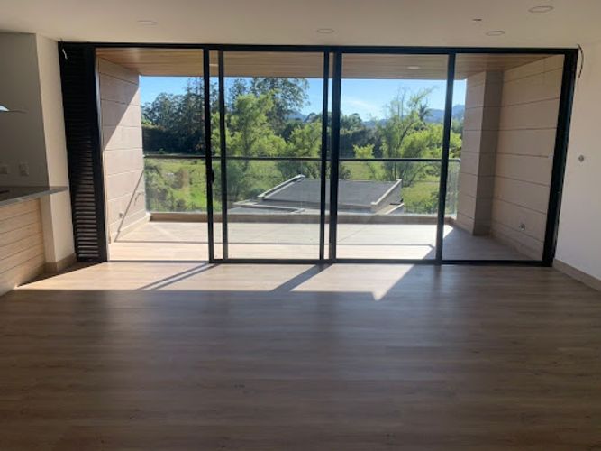 Apartamento de 3 alcobas en venta en Llano Grande, Rionegro, 173 m² · foto 4 de 24