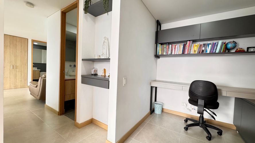 Apartamento de 3 alcobas en venta en Las Palmas, Medellín, 87 m² · foto 24 de 24