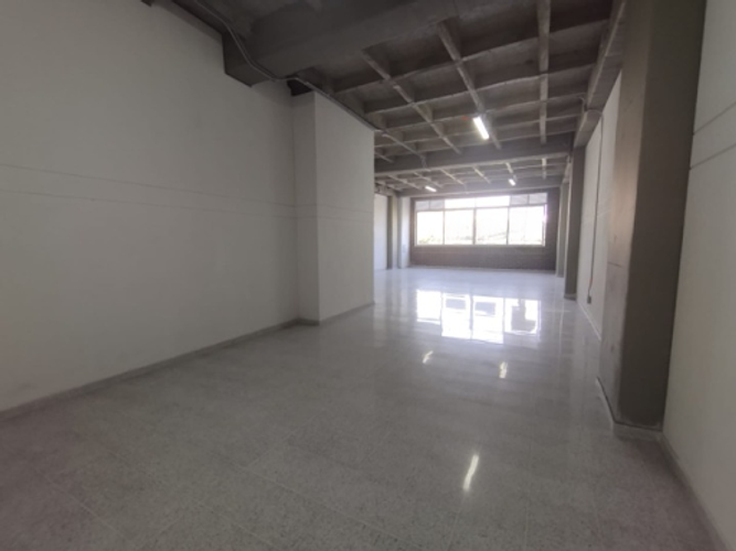 Bodega en arriendo en Belén San Bernardo, Medellín, 190 m² · foto 4 de 7