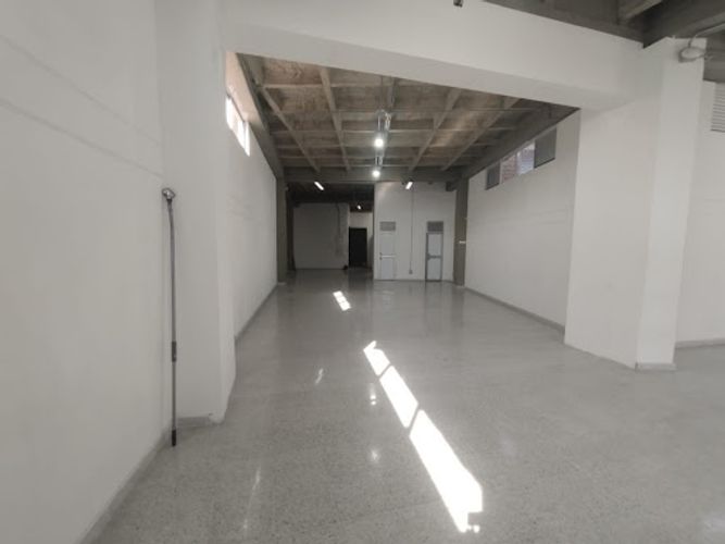 Bodega en arriendo en Belén San Bernardo, Medellín, 190 m² · foto 6 de 7