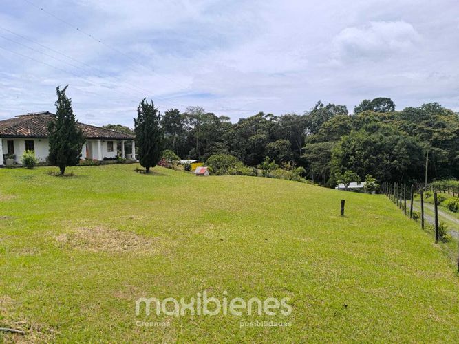 Finca en venta en Lomitas, La Ceja, 280 m² · foto 21 de 24