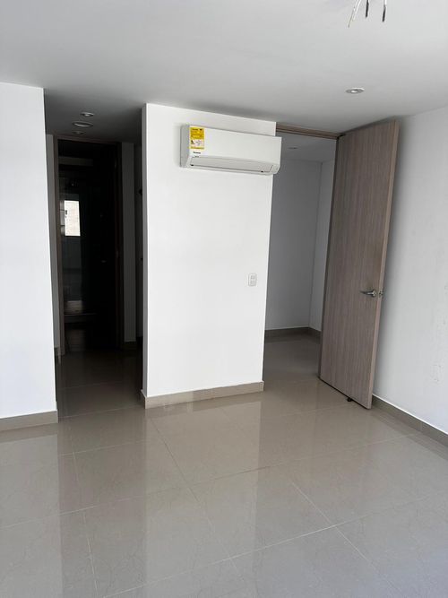 Apartamento de 2 alcobas en venta en Portal De Genovés, Barranquilla, 97 m² · foto 11 de 17