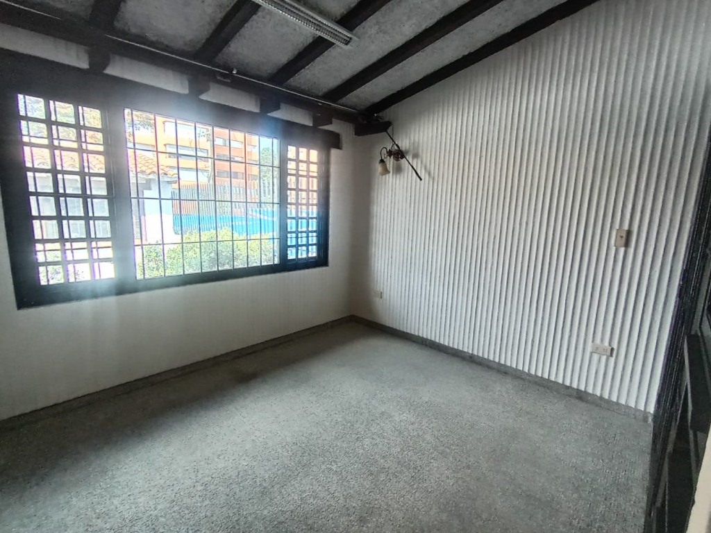 Casa en venta en La Carolina, Bogotá · foto 5 de 16