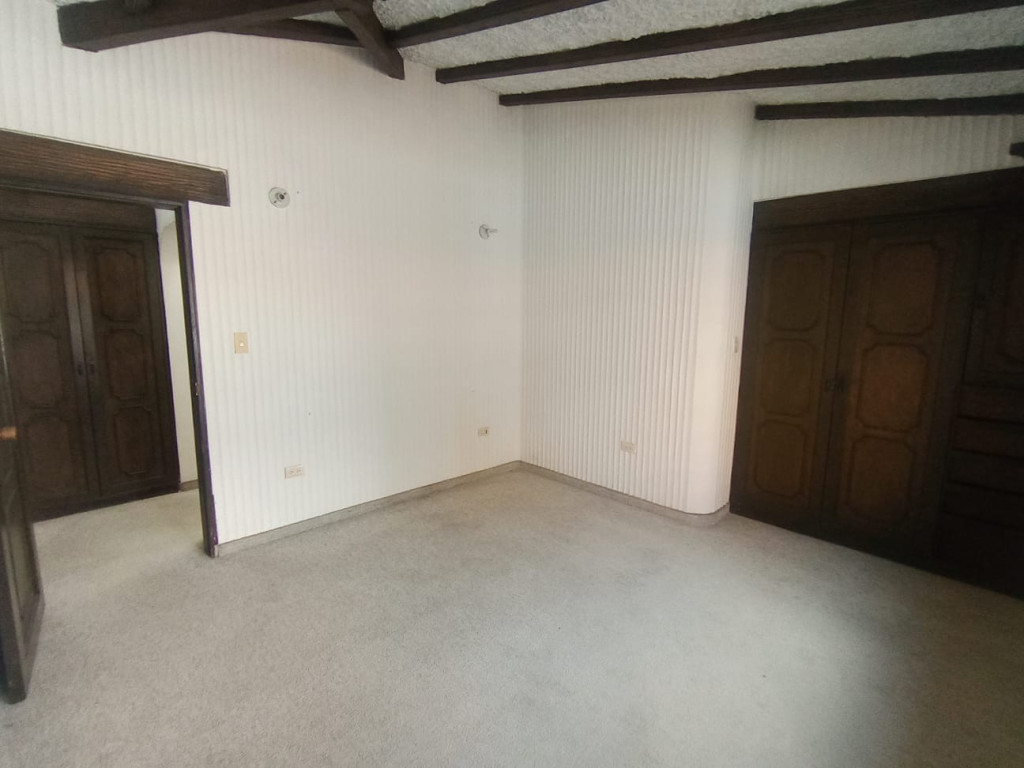 Casa en venta en La Carolina, Bogotá · foto 10 de 16