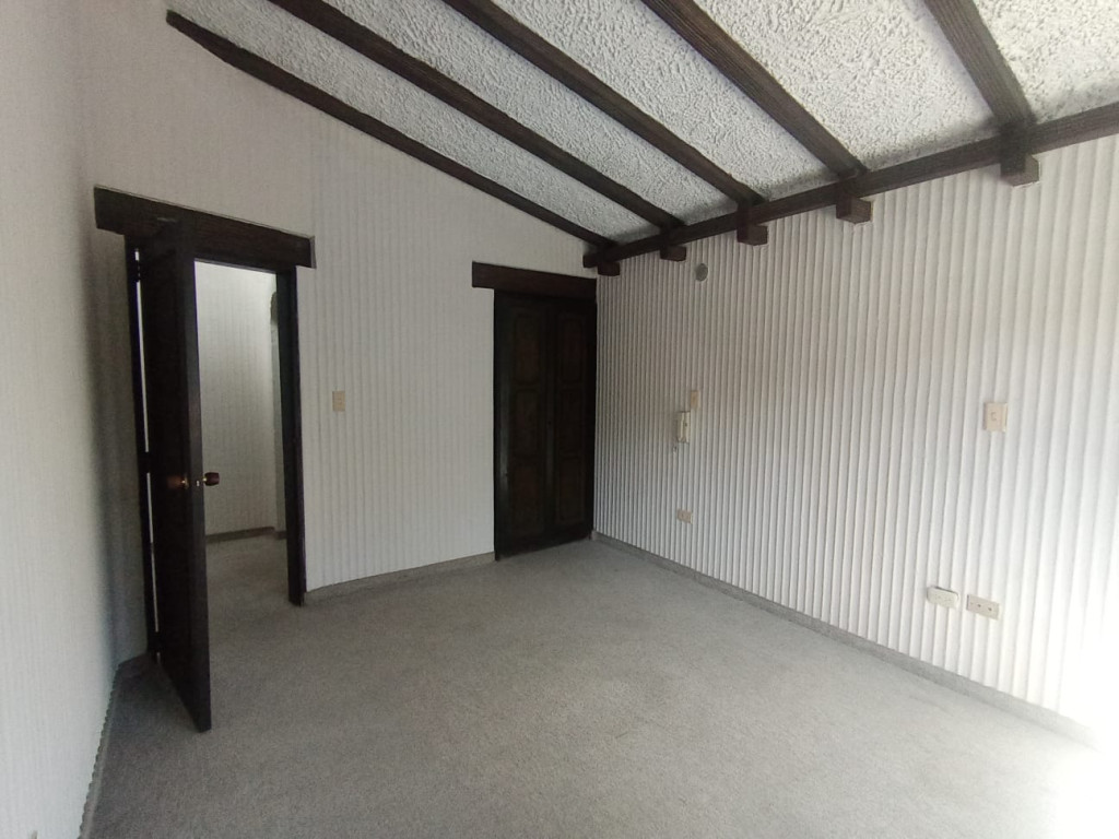 Casa en venta en La Carolina, Bogotá · foto 11 de 16