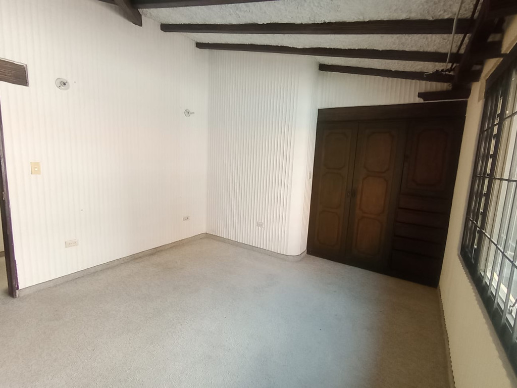 Casa en venta en La Carolina, Bogotá · foto 13 de 16