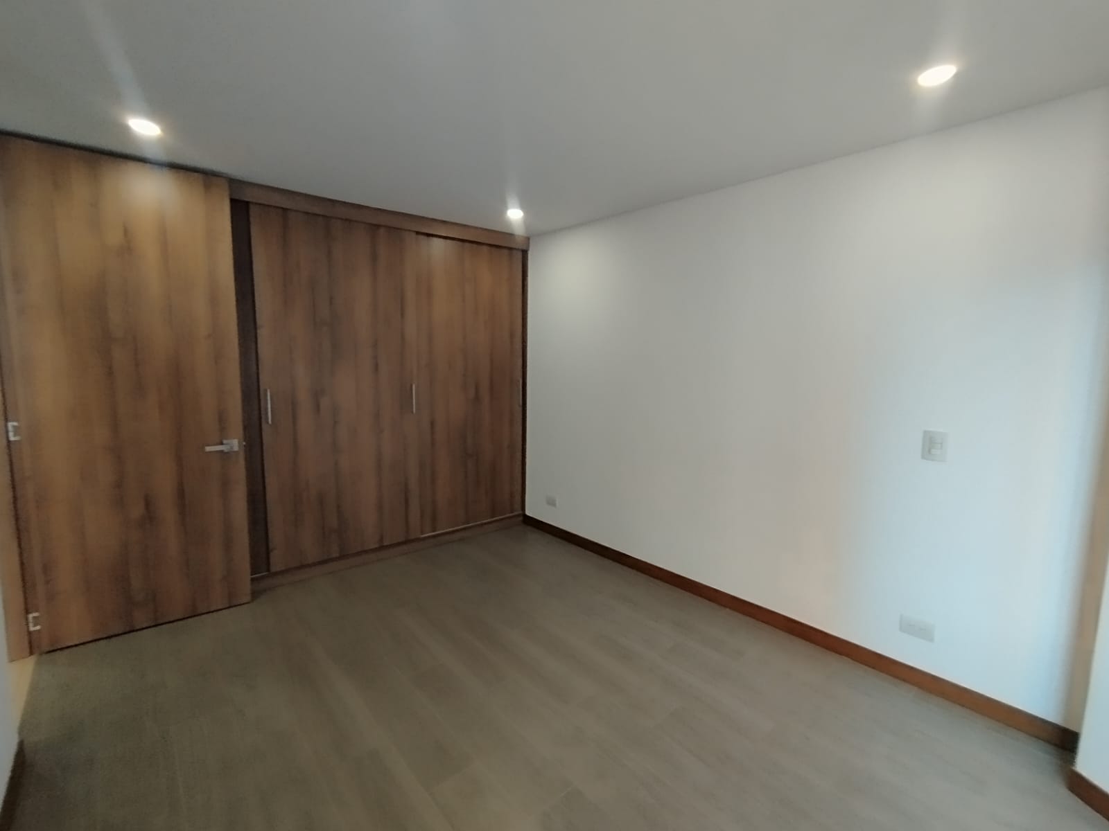 Apartaestudio en arriendo en Laureles, Medellín · foto 5 de 13
