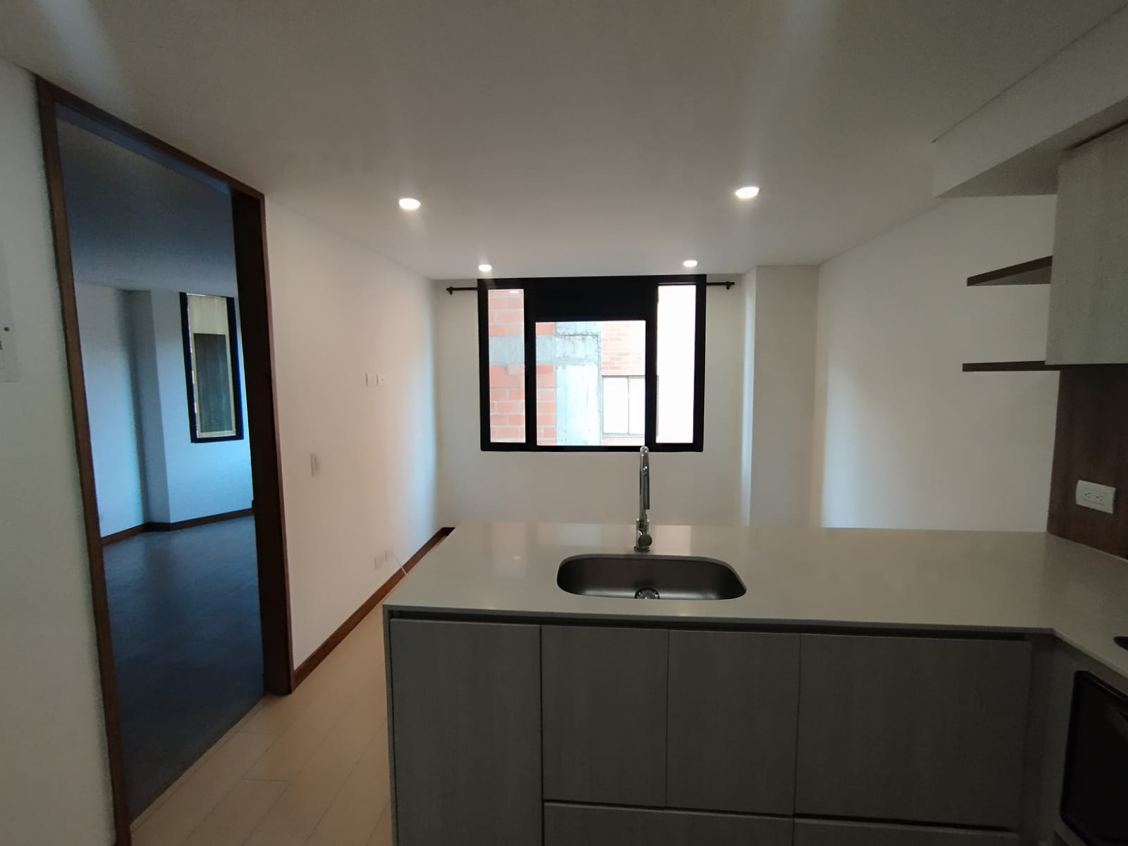 Apartaestudio en arriendo en Laureles, Medellín · foto 13 de 13