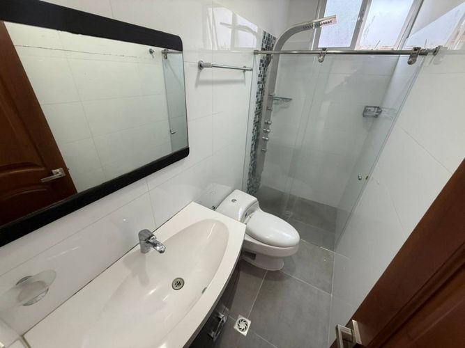 Casa de 4 alcobas en venta en Lagos Del Cacique, Bucaramanga, 250 m² · foto 9 de 13