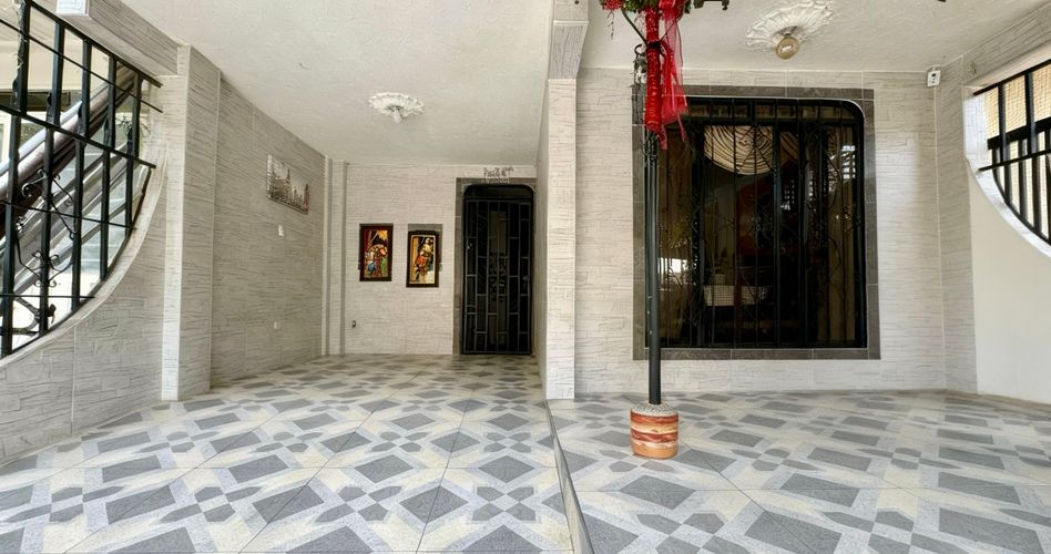 Casa de 4 alcobas en venta en Poblado De Confaunion, Palmira, 173 m² · foto 2 de 18