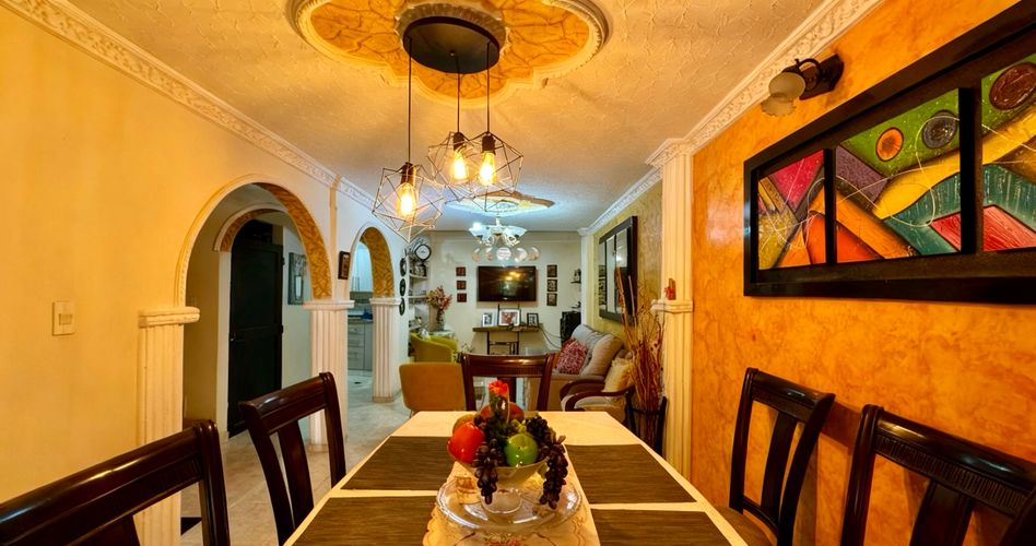 Casa de 4 alcobas en venta en Poblado De Confaunion, Palmira, 173 m² · foto 3 de 18