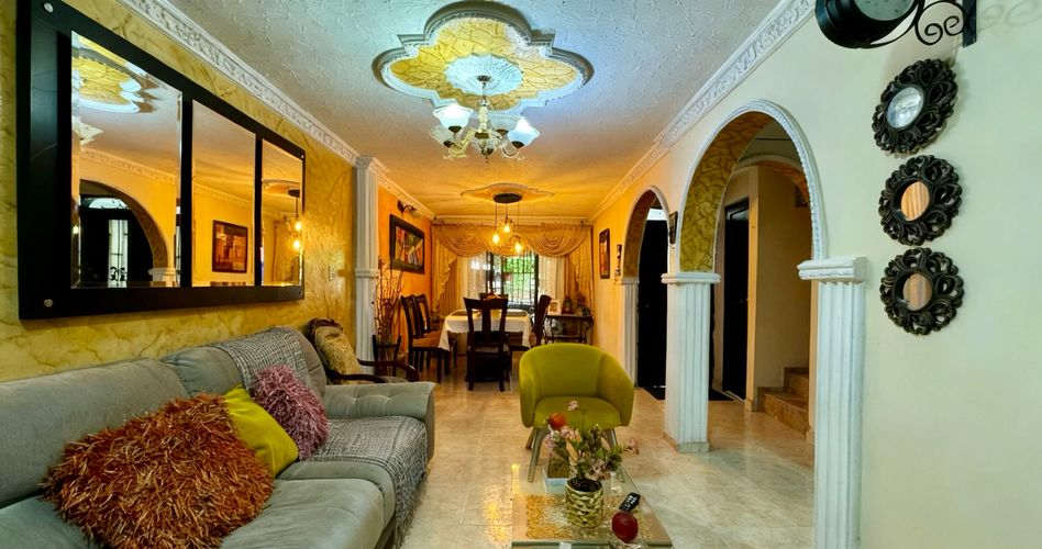 Casa de 4 alcobas en venta en Poblado De Confaunion, Palmira, 173 m² · foto 4 de 18