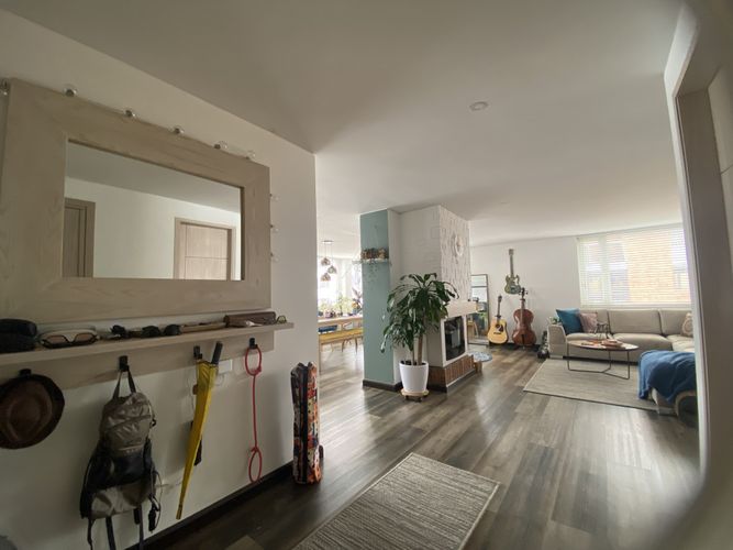 Apartamento de 2 alcobas en venta en Santa Barbara, Bogotá, 95 m² · foto 3 de 24