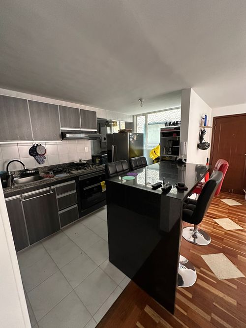 Apartamento en venta en Santa Barbara, Bogotá · foto 8 de 13