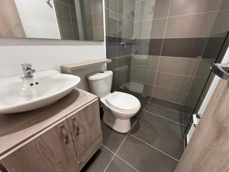 Apartamento en arriendo en Las Antillas, Envigado · foto 11 de 11