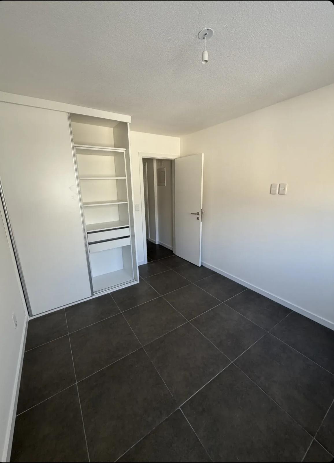 Alquiler apartamento Tres Cruces de 1 dorm con garage · Foto 9