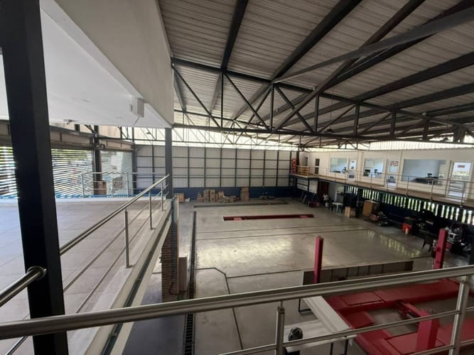 Bodega en arriendo en La Veta, Copacabana, 1585 m² · foto 2 de 15