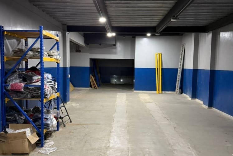 Bodega en arriendo en La Veta, Copacabana, 1585 m² · foto 13 de 15
