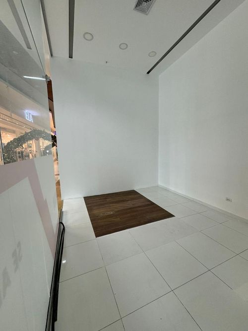 Local en arriendo en Unicentro Cali, Cali, 19 m² · foto 9 de 12