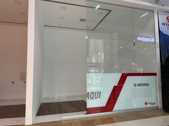 Local en arriendo en Unicentro Cali, Cali, 19 m² · foto 10 de 12