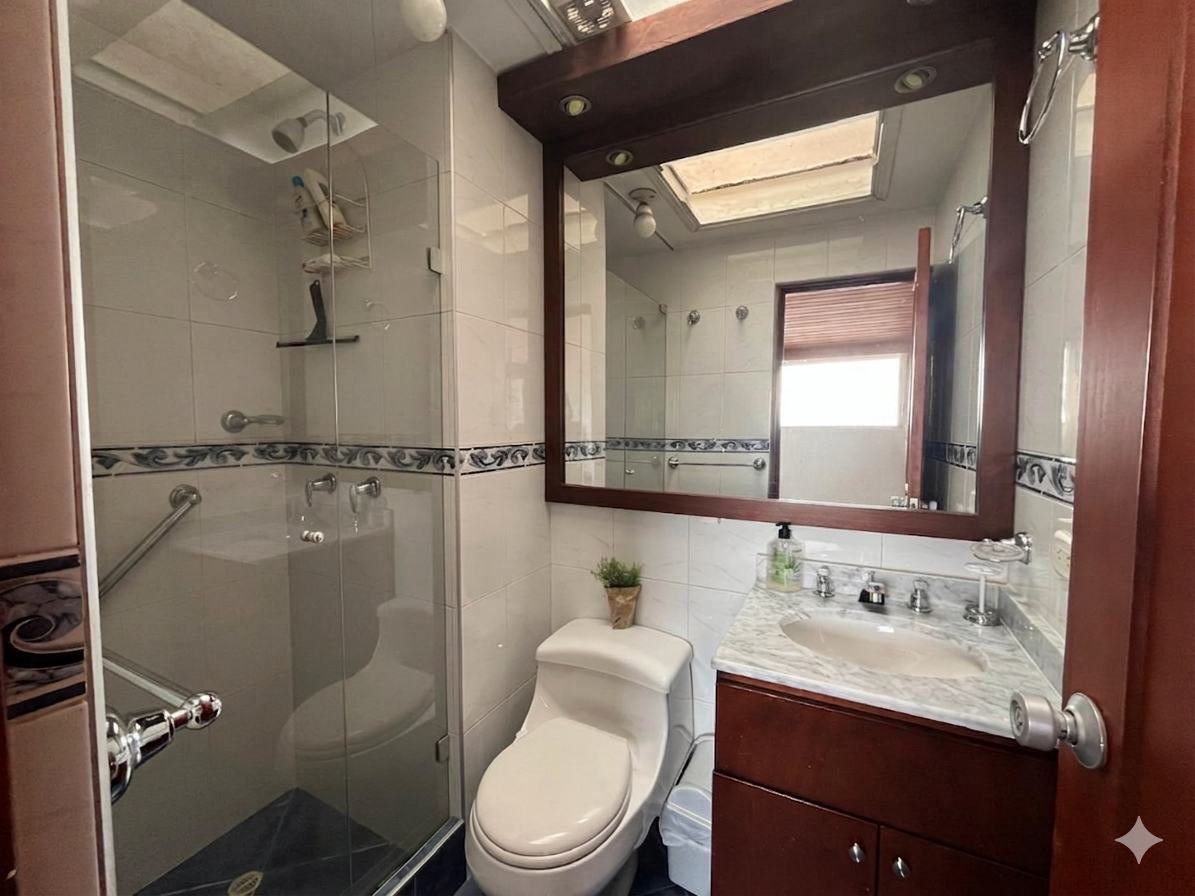 Apartamento en venta en Alhambra, Bogotá · foto 10 de 18
