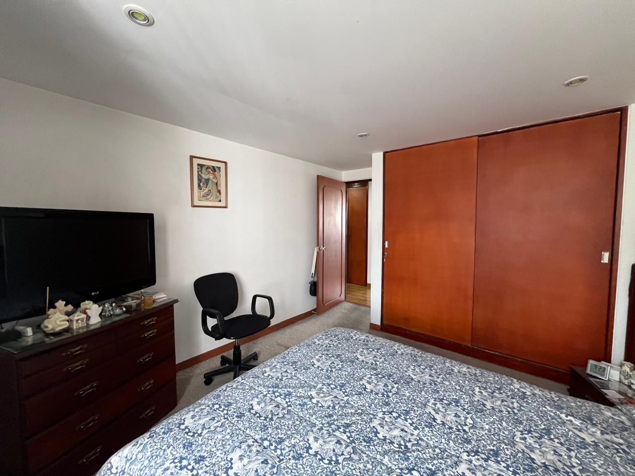 Apartamento en venta en Alhambra, Bogotá · foto 12 de 18