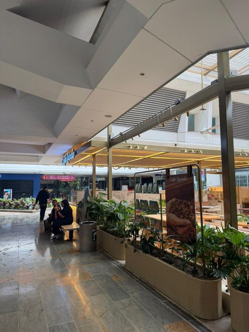 Local en arriendo en Unicentro Cali, Cali, 42 m² · foto 4 de 19