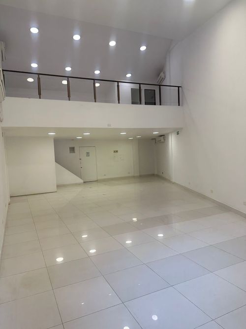 Local en arriendo en Unicentro Cali, Cali, 42 m² · foto 5 de 19