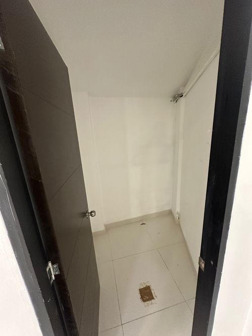 Local en arriendo en Unicentro Cali, Cali, 42 m² · foto 7 de 19