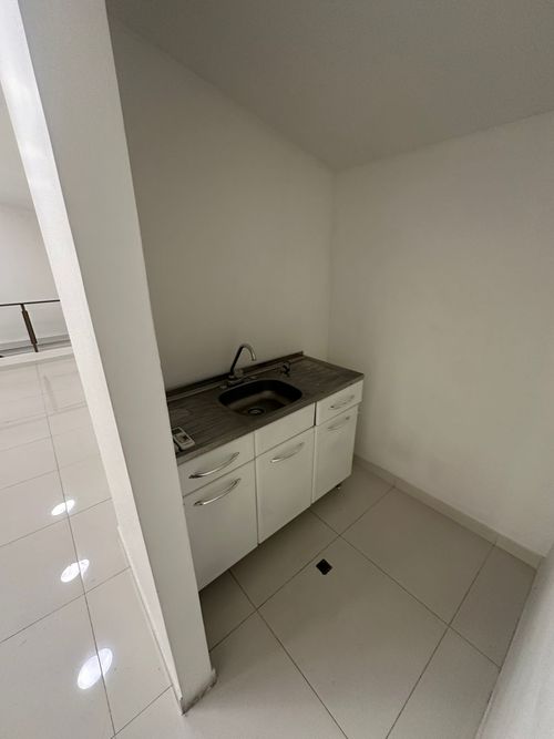 Local en arriendo en Unicentro Cali, Cali, 42 m² · foto 14 de 19