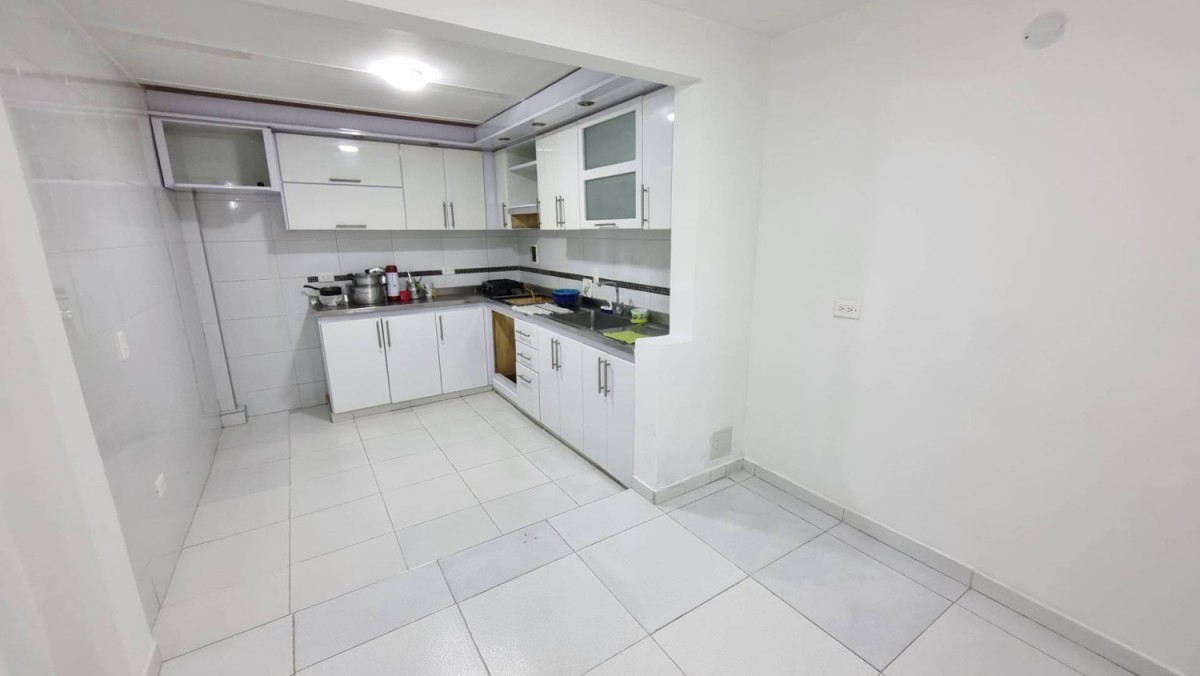 Casa en venta en Plazuelas Del Virrey, Bogotá · foto 8 de 16