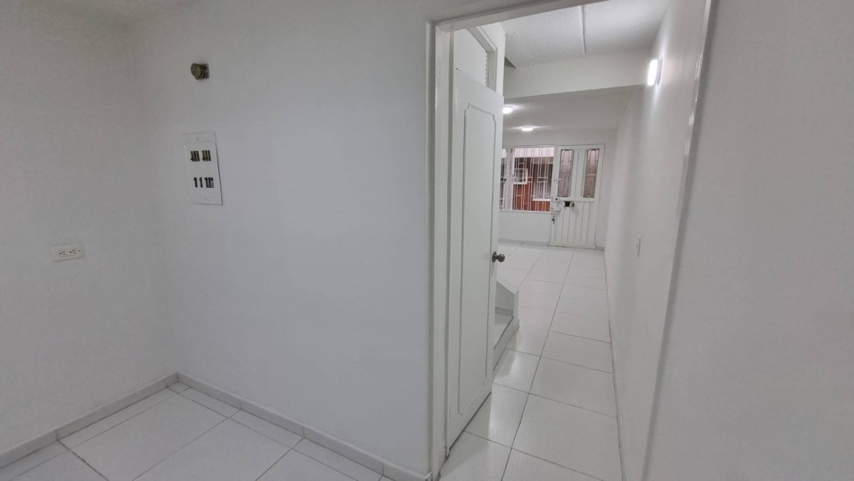 Casa en venta en Plazuelas Del Virrey, Bogotá · foto 9 de 16