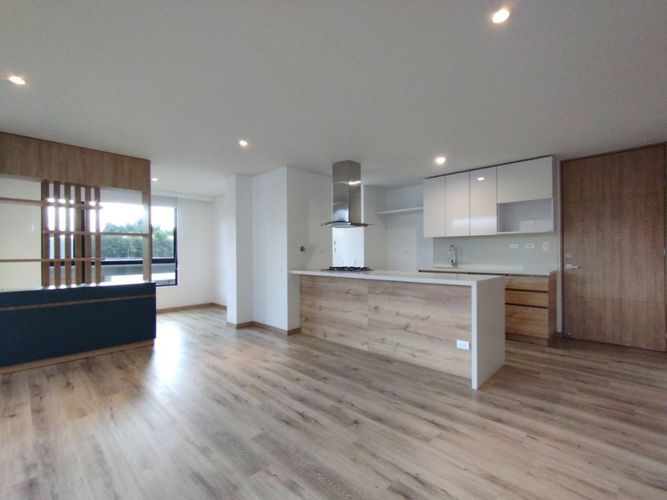 Apartamento de 2 alcobas en venta en Santa Elena, El Retiro, 87 m² · foto 4 de 16