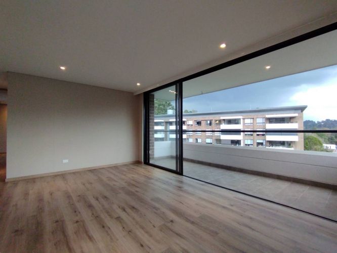 Apartamento de 2 alcobas en venta en Santa Elena, El Retiro, 87 m² · foto 6 de 16