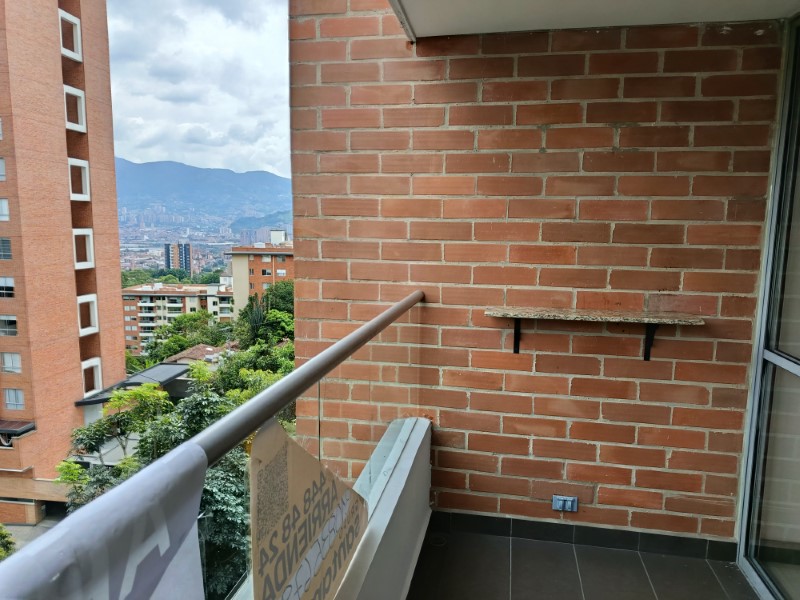 Apartamento en arriendo en Loma Del Esmeraldal, Envigado · foto 17 de 24