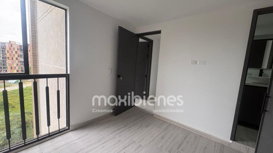 Apartamento de 3 alcobas en arriendo en Abreo, Rionegro, 53 m² · foto 3 de 10
