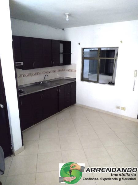 Apartamento en venta en Zona Industrial No. 1, Itagüí · foto 5 de 21
