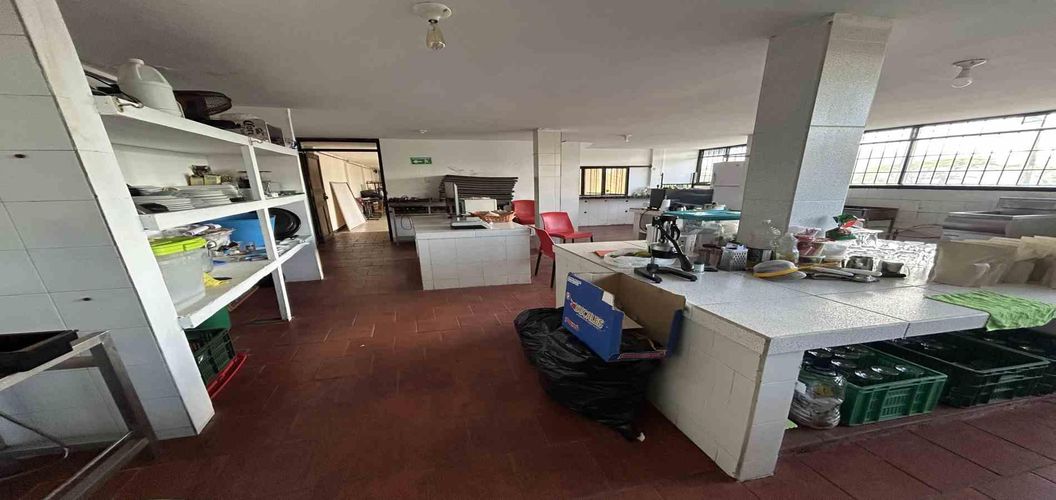 Local en arriendo en El Estanquillo, Dosquebradas, 300 m² · foto 3 de 20