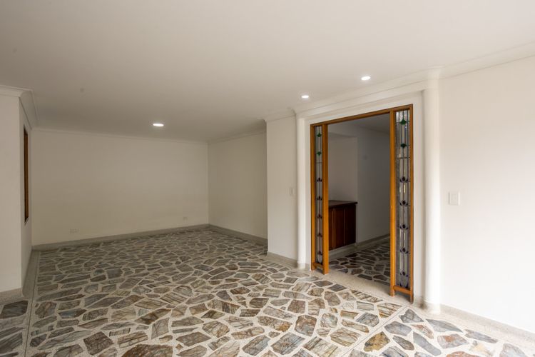 Apartamento de 3 alcobas en venta en San Lucas, Medellín, 140 m² · foto 5 de 23