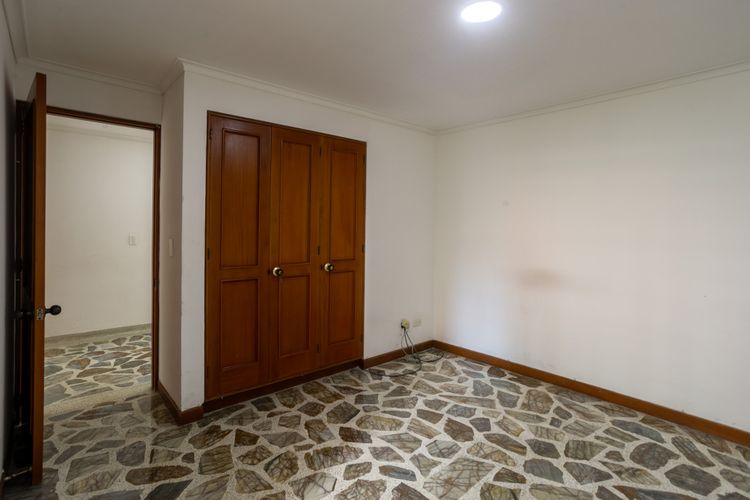 Apartamento de 3 alcobas en venta en San Lucas, Medellín, 140 m² · foto 20 de 23